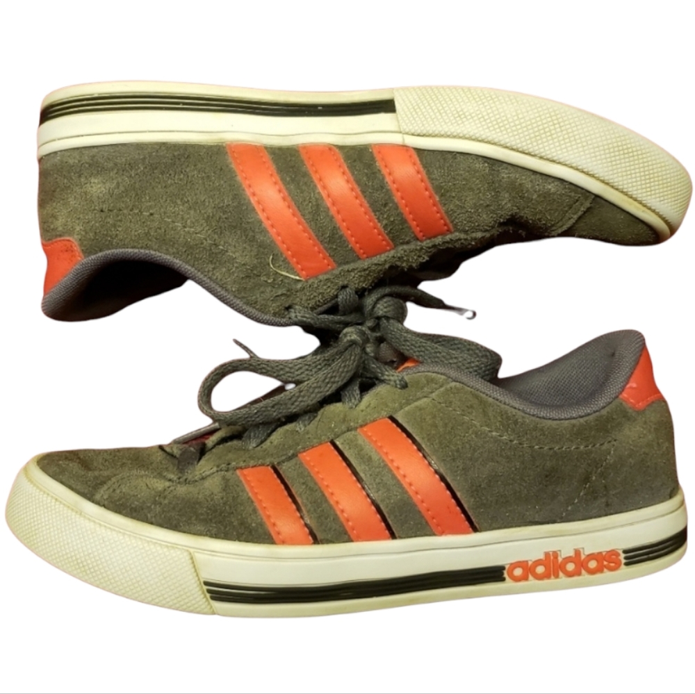 Girl's Kid's Adidas Tennis Sports Shoes/Sneakers - Picture 3 of 6